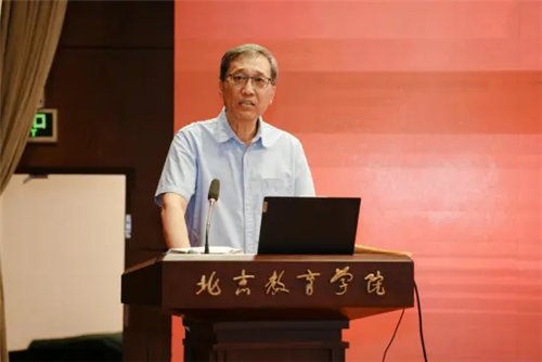 资讯中心 时间